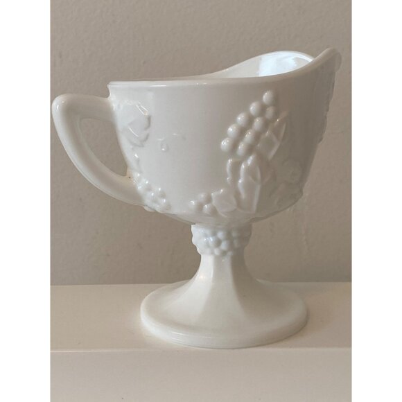 White Milk Glass Creamer Stem Replacement Vintage - Picture 7 of 16